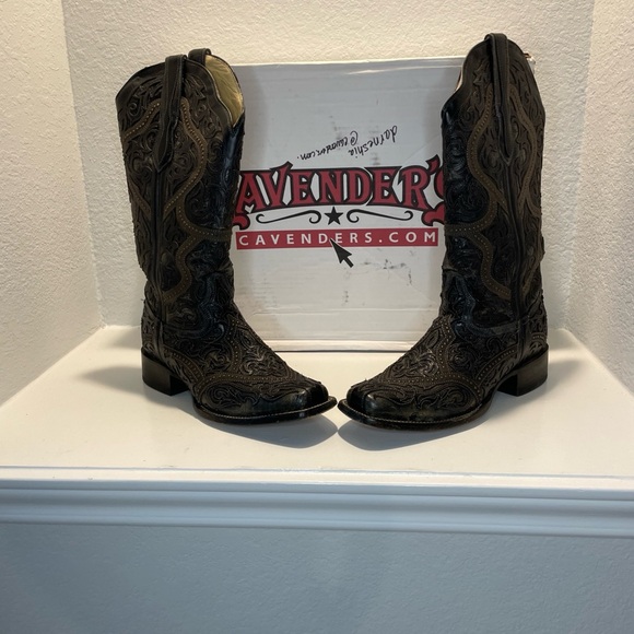 Cavender's Shoes - Cavender's Corral Women's Black Western Boots Size 10